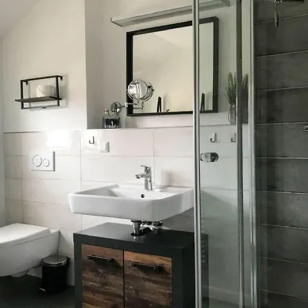 Comfortplus With 1 Bedroom A03 Apartment *